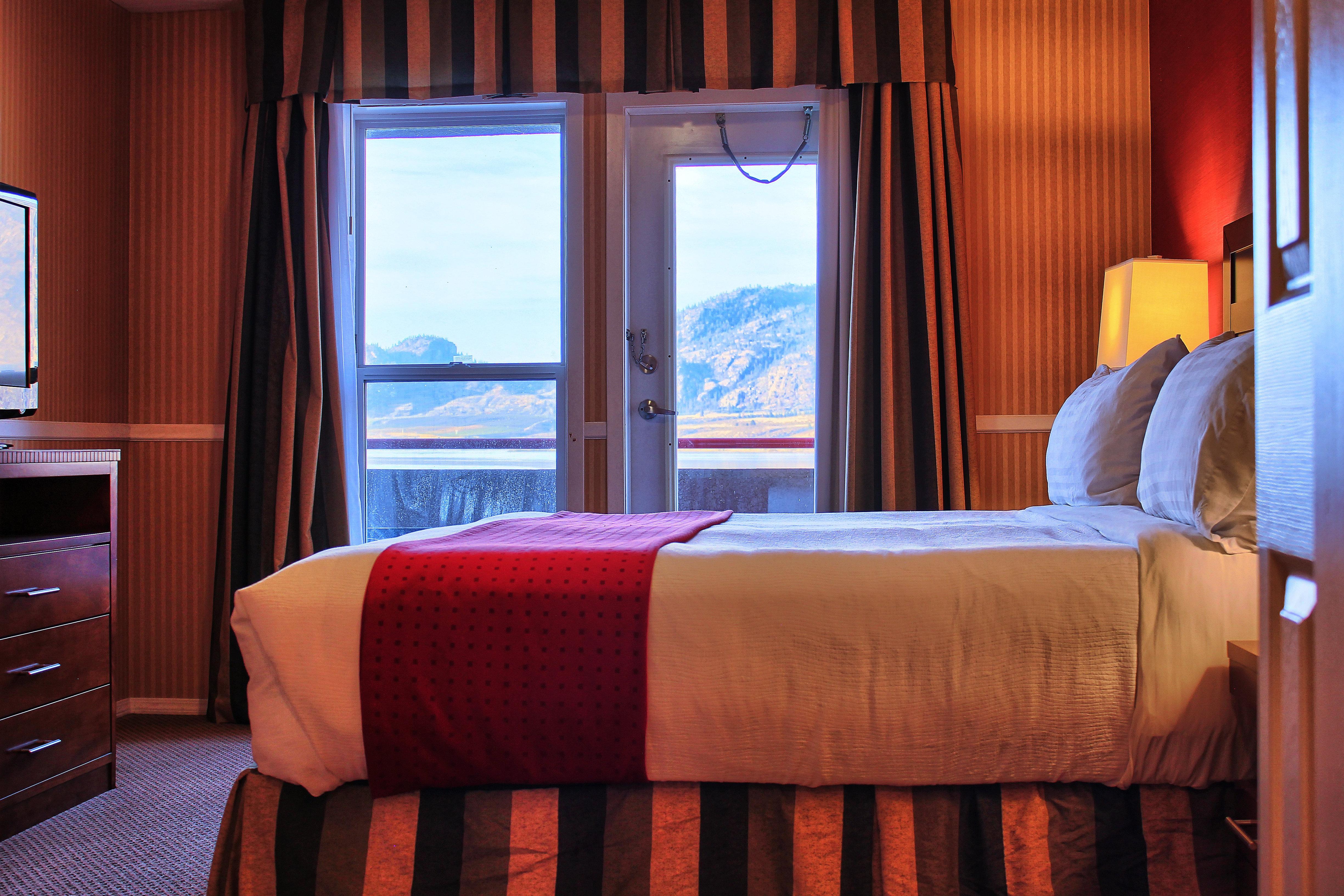 Holiday Inn Hotel & Suites Osoyoos By Ihg Dış mekan fotoğraf