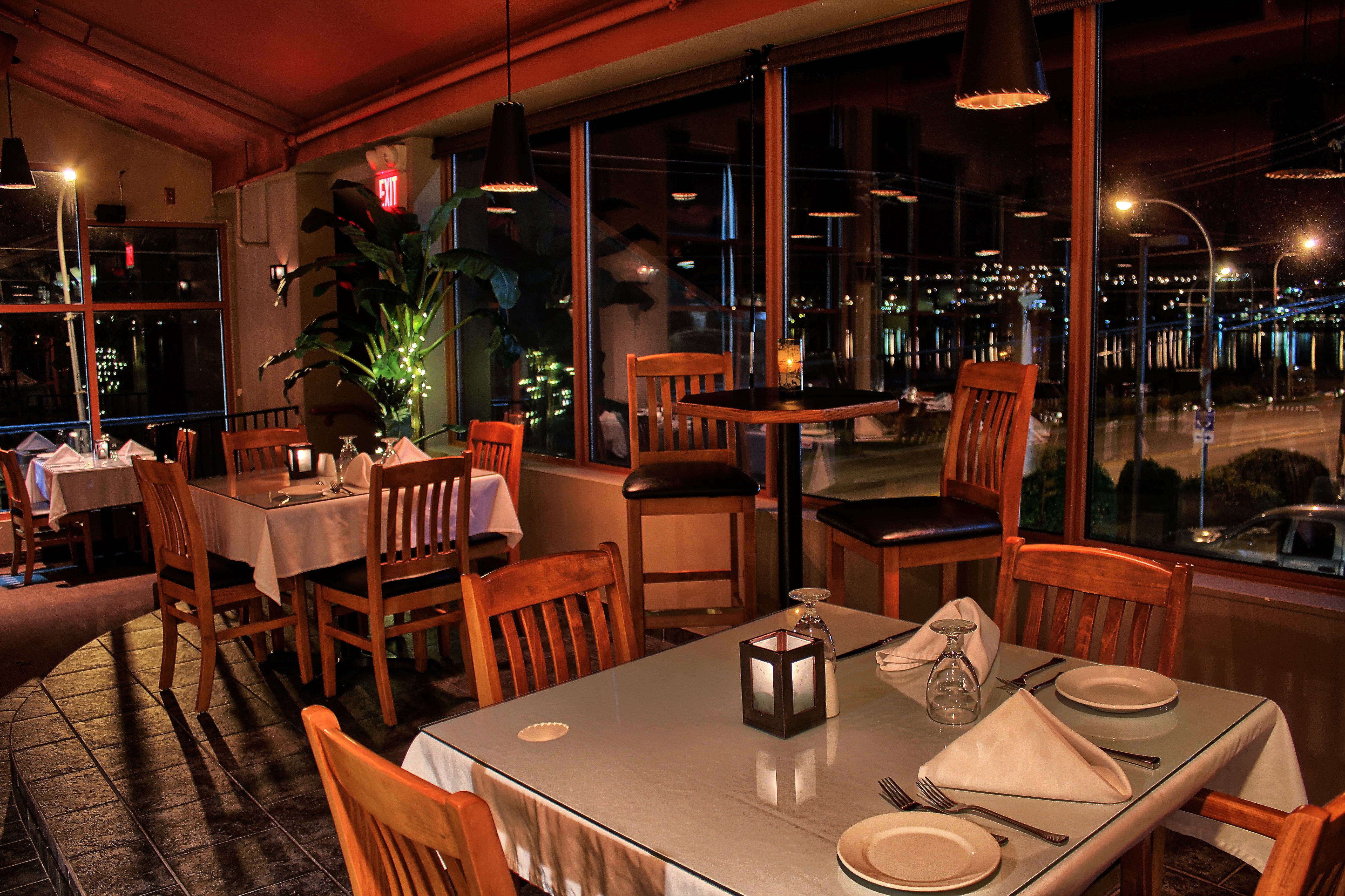 Holiday Inn Hotel & Suites Osoyoos By Ihg Dış mekan fotoğraf