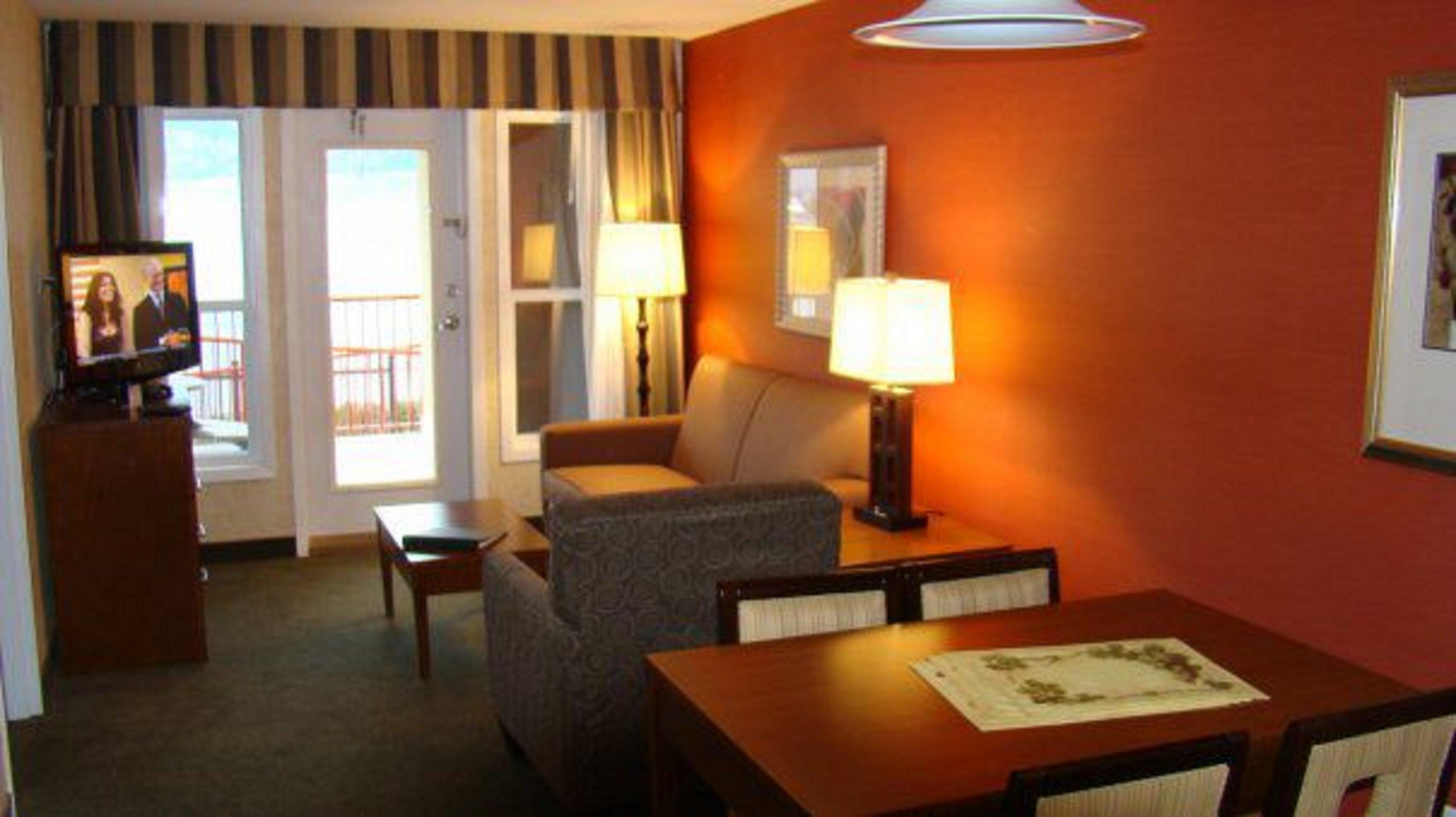 Holiday Inn Hotel & Suites Osoyoos By Ihg Dış mekan fotoğraf