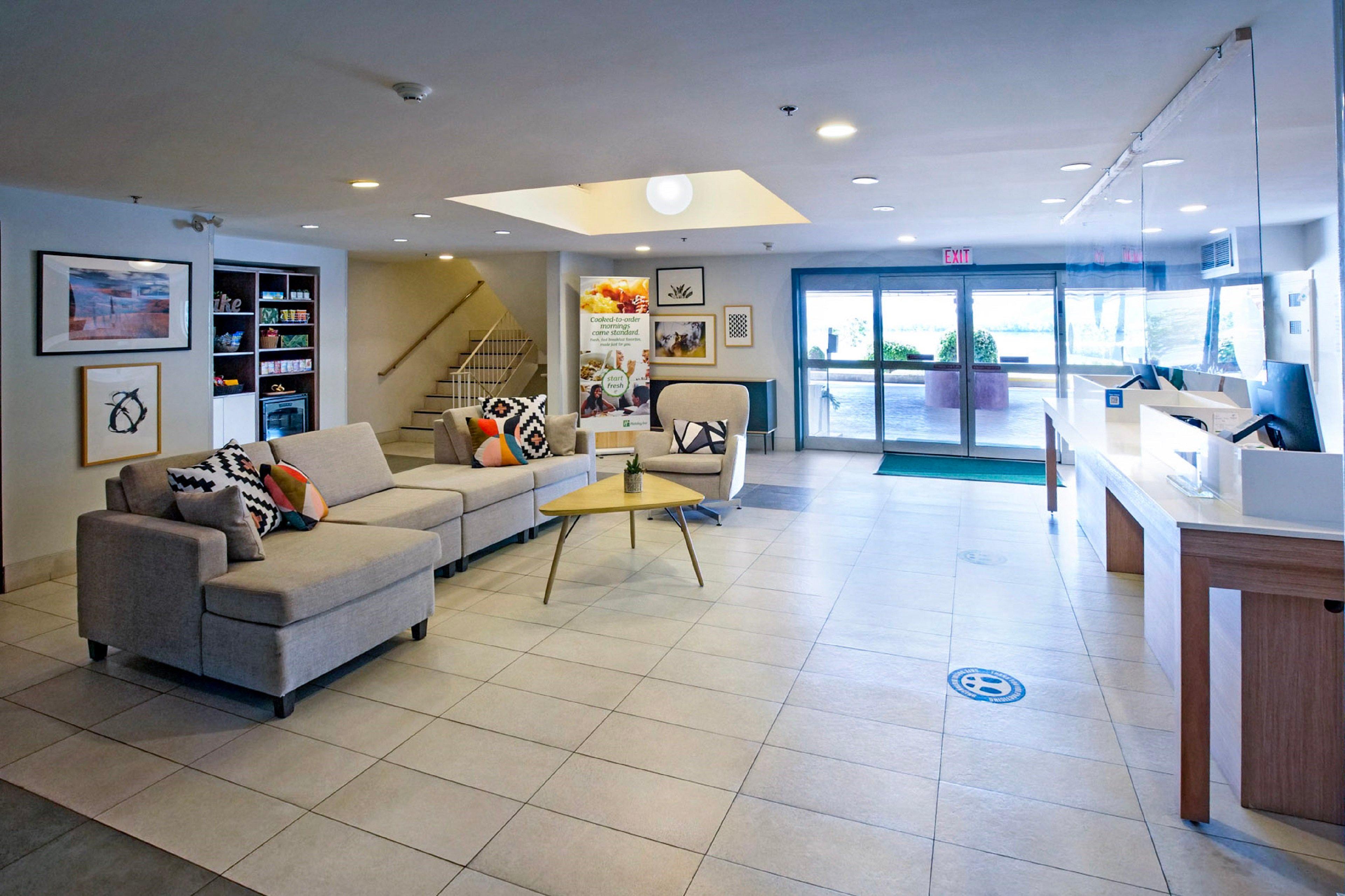 Holiday Inn Hotel & Suites Osoyoos By Ihg Dış mekan fotoğraf